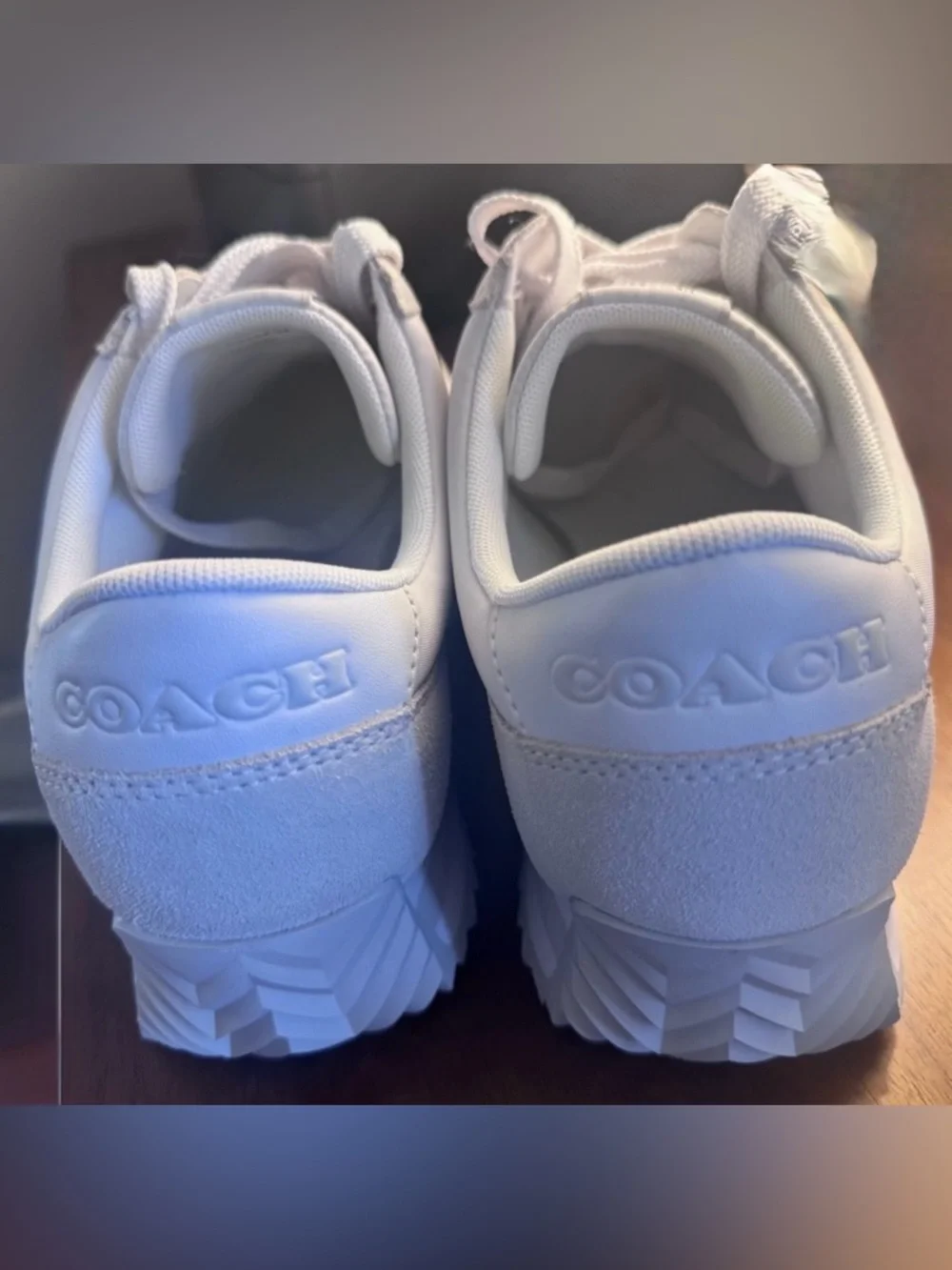 Authentic Coach Runner Sneaker
Size 9.5 - Picture 4 of 11